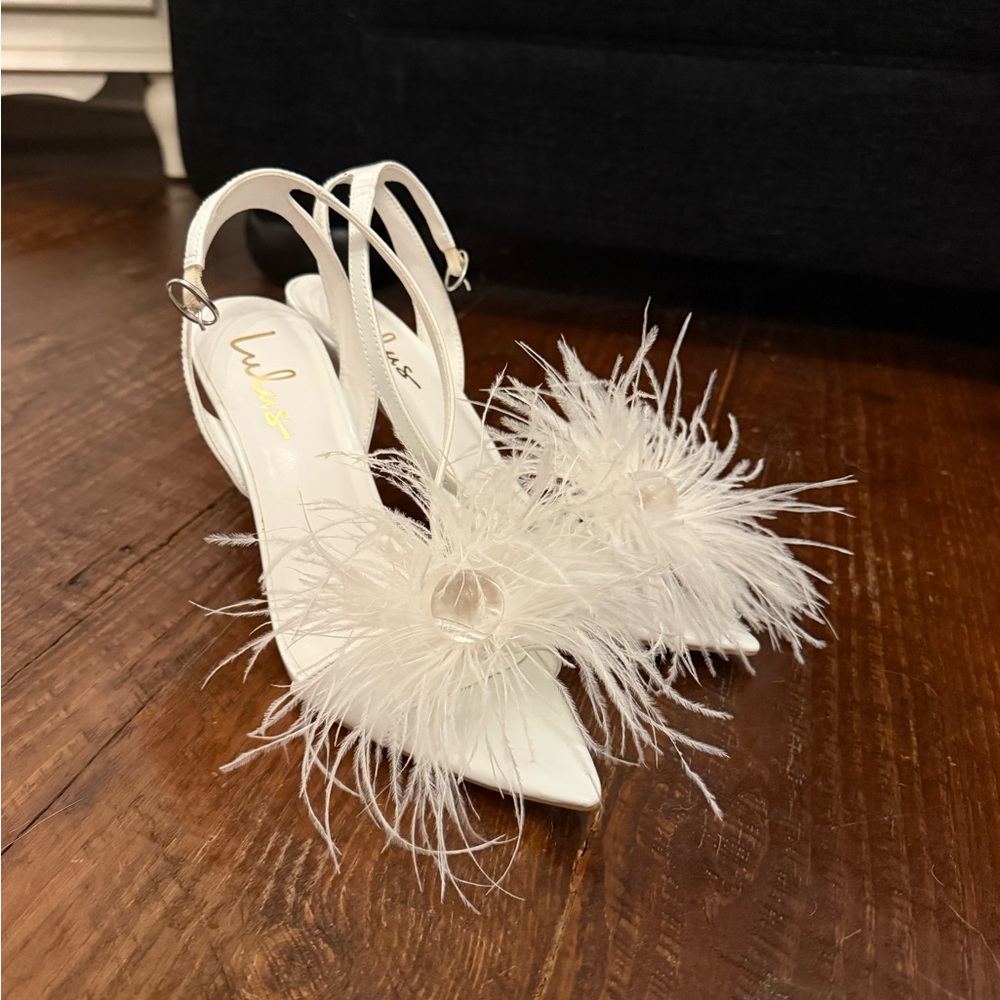 Lulu's White Feathered Heels